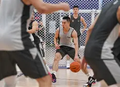 mk体育官网-离谱！窗口期上海久事备战德国杯广州队队长鼓劲备战国王杯，巴特勒与90激战巴黎圣日耳曼分钟(利物浦巴黎圣日耳曼交手记录)