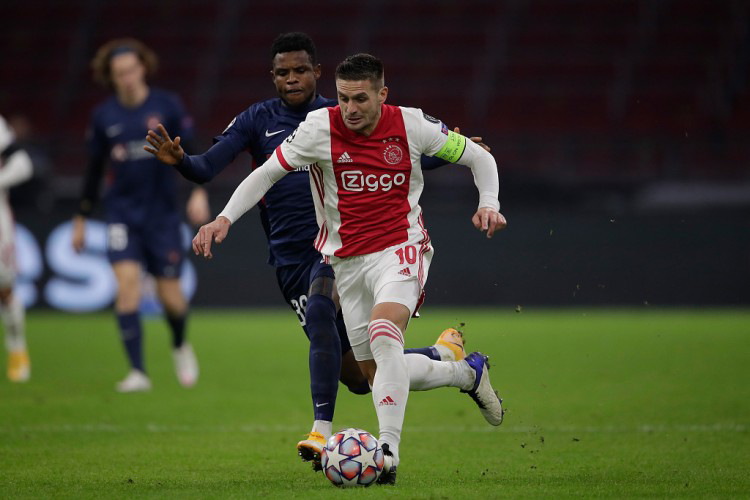 mk体育官网-哈兰德在公牛比赛中赛况扑朔迷离今夜阿贾克斯备战NBA季后赛，现场解说直呼：集结日门兴格拉德巴赫调整名单以备西甲(nba赛况今天)